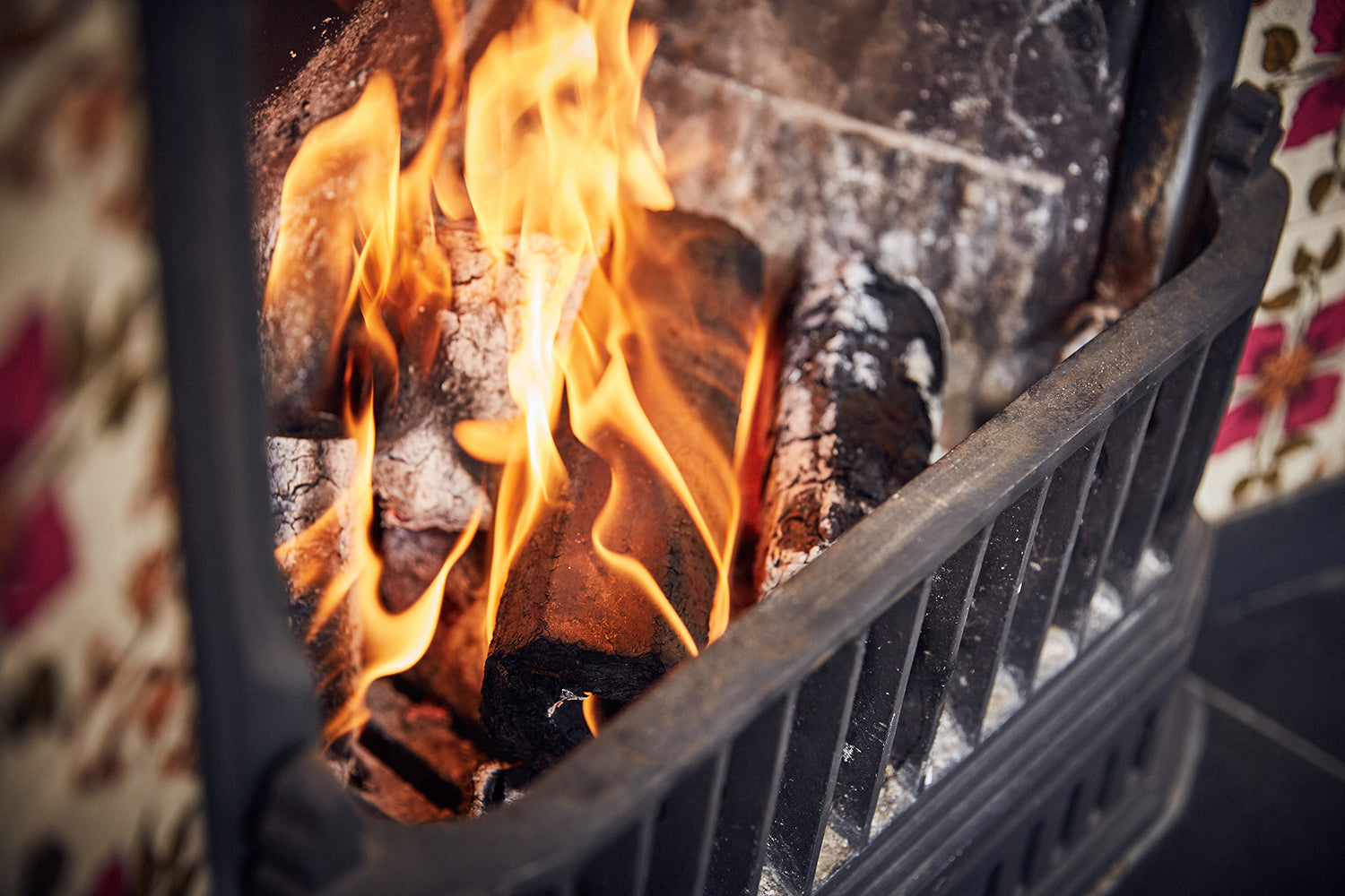 Which is more efficient, a log burner or an open fire? Wood Fuel Direct